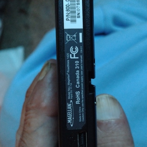 Magellan roadmate 1430 - Picture 2 of 2